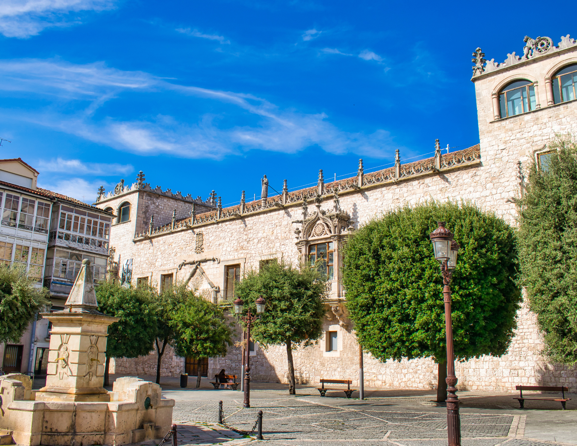Burgos Travel Guide-5.png